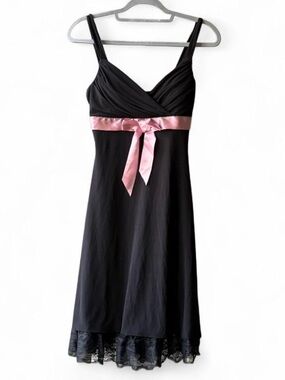 Vintage 90s/y2k My Michelle Black Babydoll Tulle Hem & Pink Bow Dress Size S